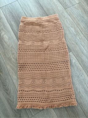 House of Harlow 1960 Crochet Midi Skirt in Dusty Peach